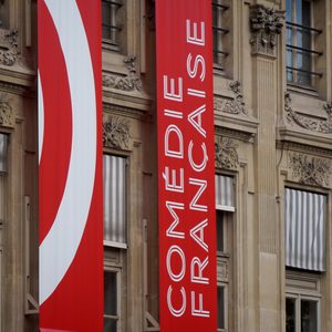 Comédie-Française, à 3 min à pied de l'institut You Rêve, Paris 1er