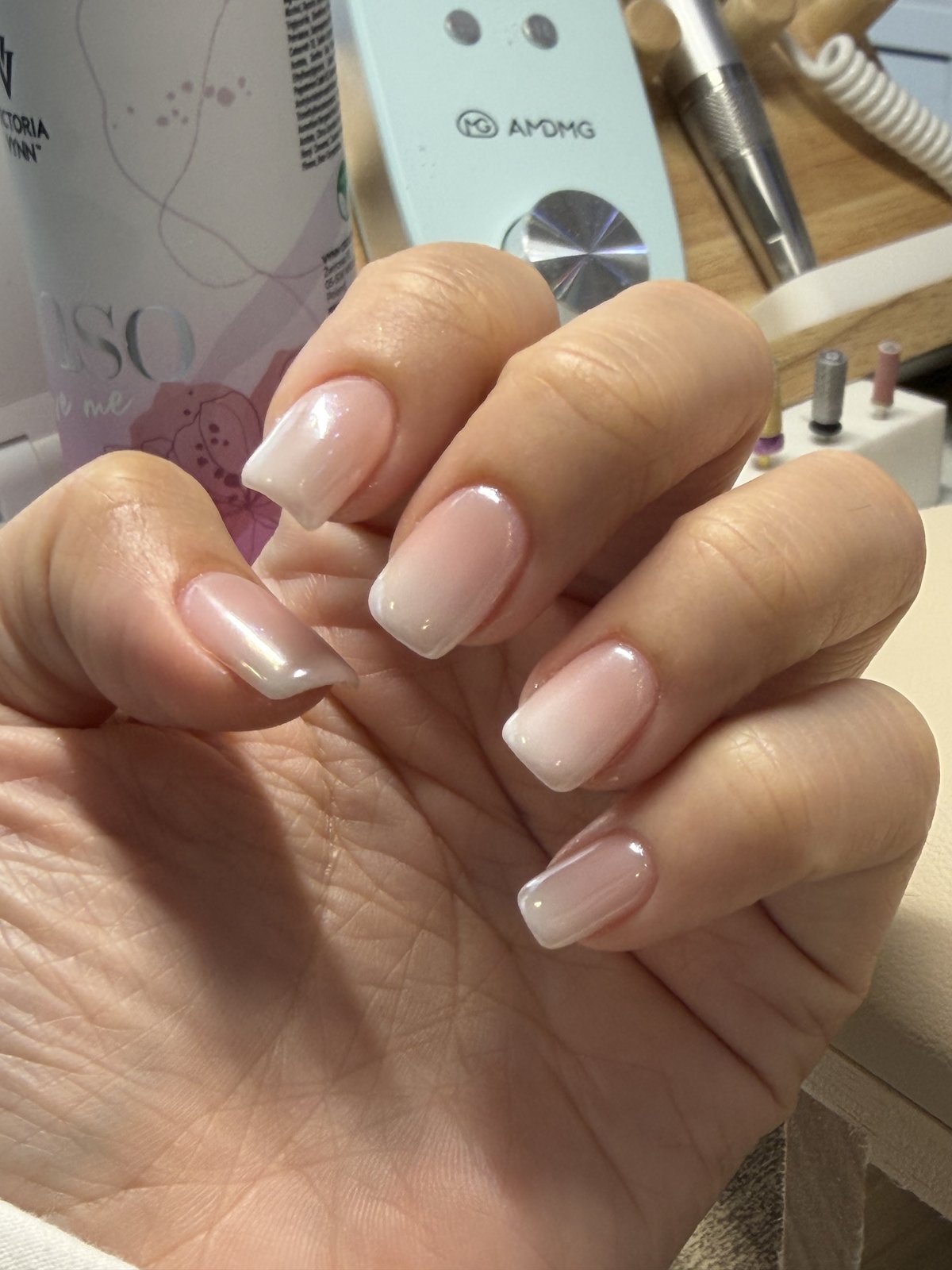 Baby boomer sur ongles carrés — You Rêve Paris
