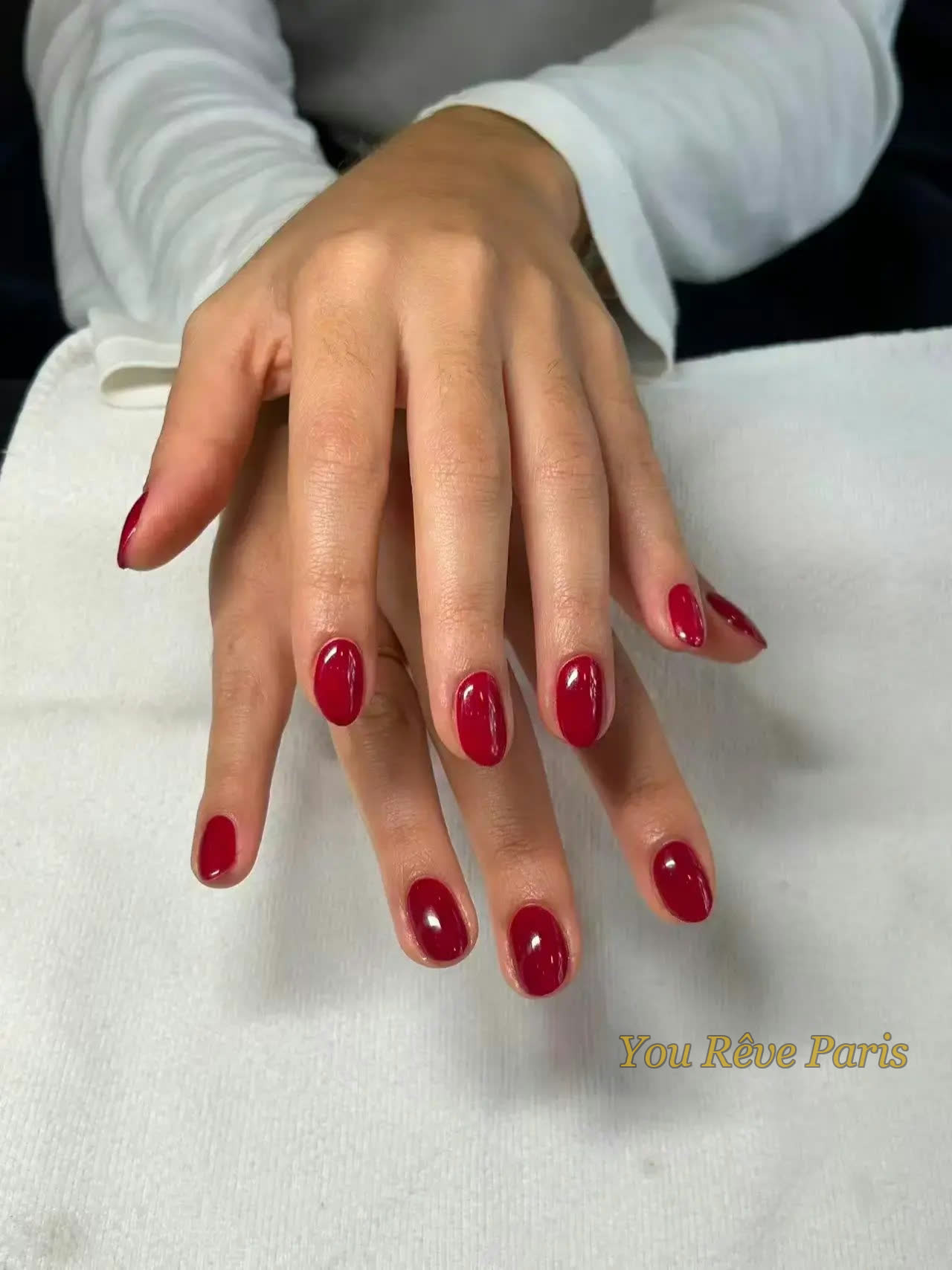 Manucure classique rouge You Rêve Paris