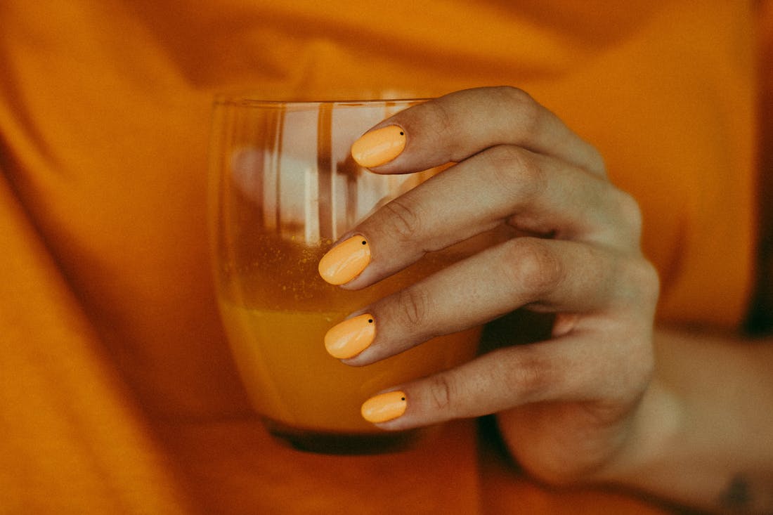 Jaune pâle — pourquoi on l'attend — vernis You Rêve Paris